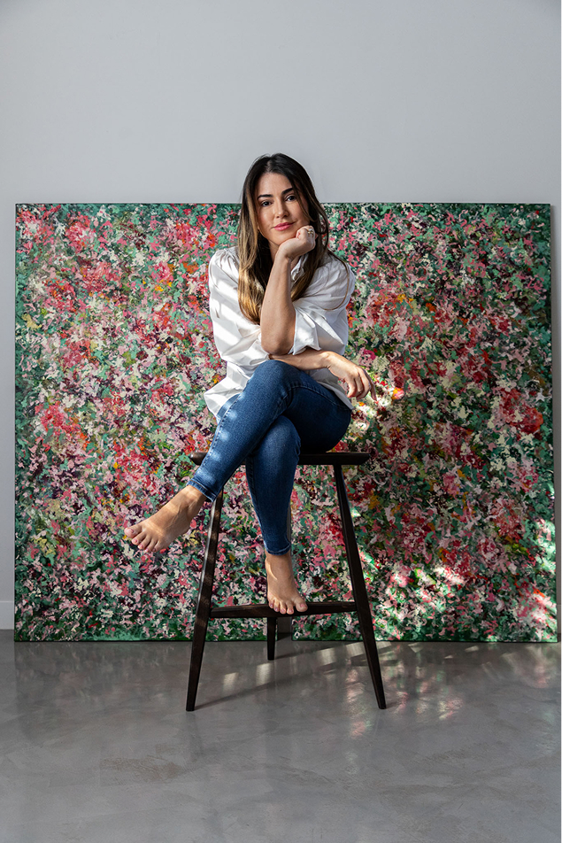 Loris Assis in her studio